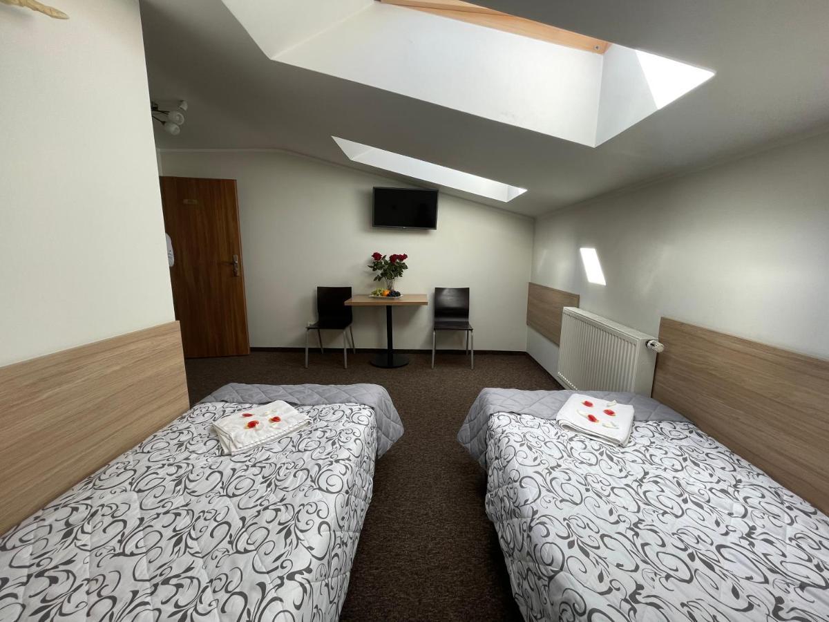 רשין Hotelik Gold מראה חיצוני תמונה