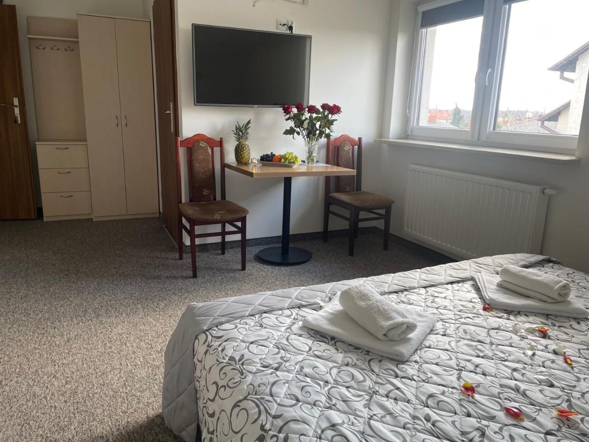 רשין Hotelik Gold מראה חיצוני תמונה